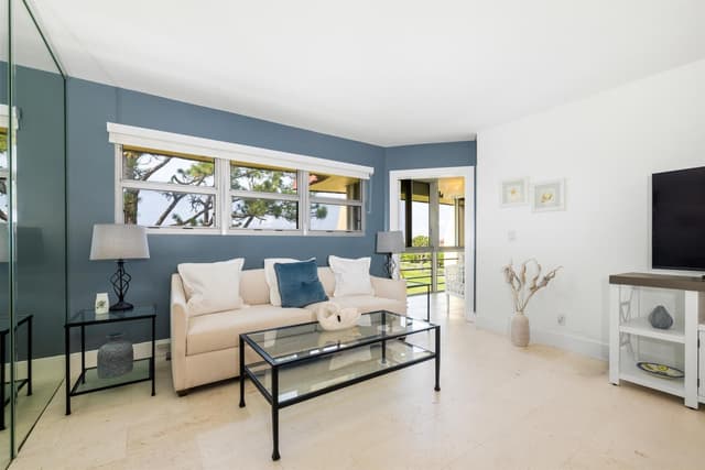 3654 VIA POINCIANA # 603, Lake Worth FL 33467 - Lake Worth, FL - Photo 7