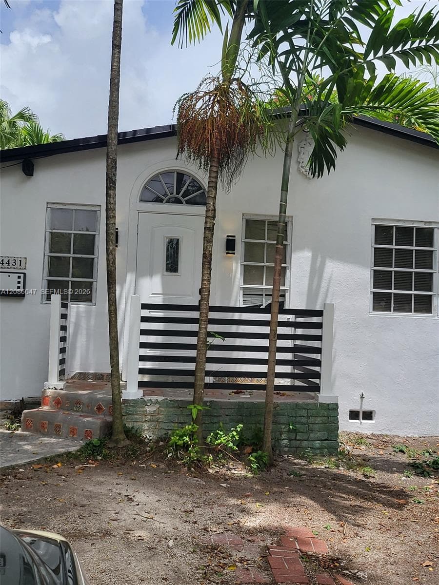 4431 SW 10th St, Miami FL 33134 - Miami, FL - Photo 1