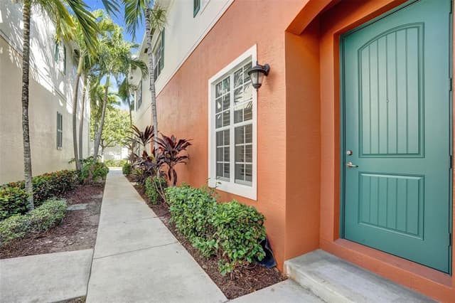159 SW 7TH Court, Pompano Beach FL 33060 - Pompano Beach, FL - Photo 3