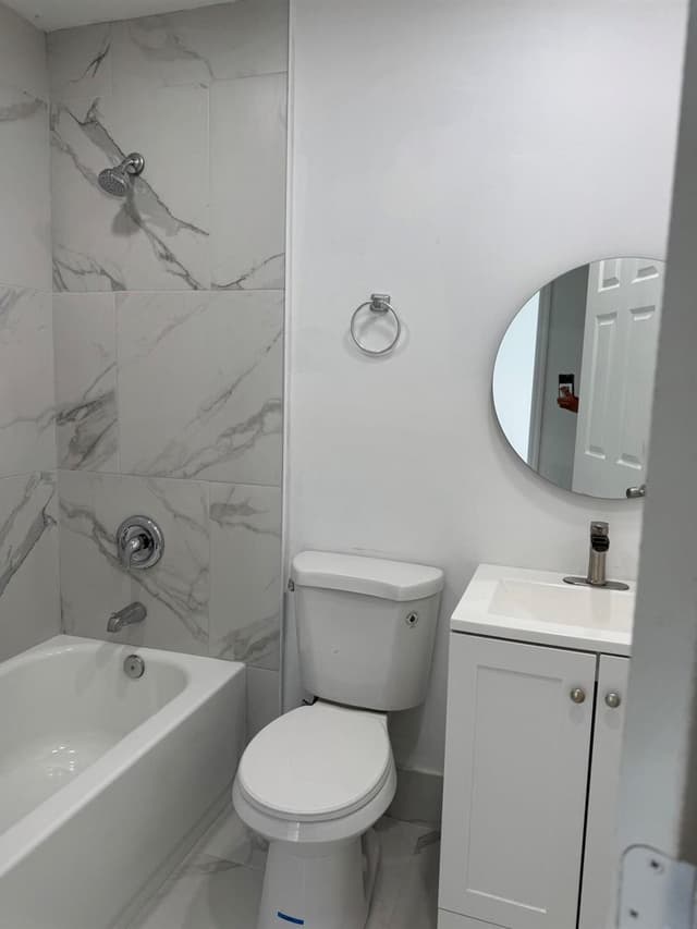 501 SW 83rd Avenue, North Lauderdale FL 33068 - North Lauderdale, FL - Photo 4