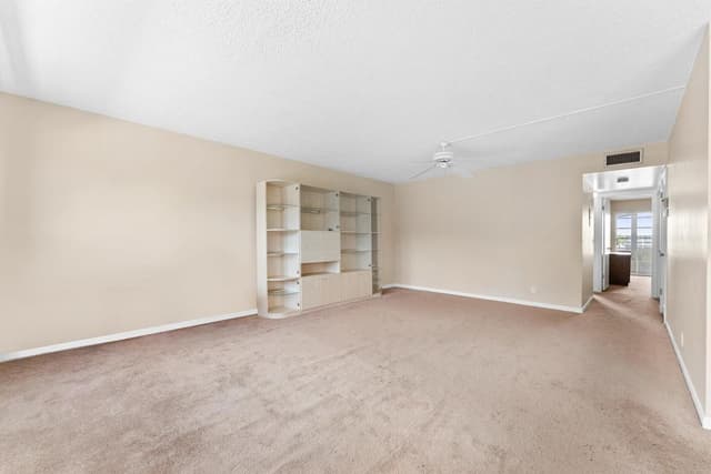 309 WELLINGTON M, West Palm Beach FL 33417 - West Palm Beach, FL - Photo 7