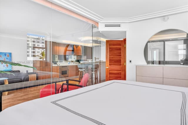 401 Ocean Dr # 518, Miami Beach FL 33139 - Miami Beach, FL - Photo 7