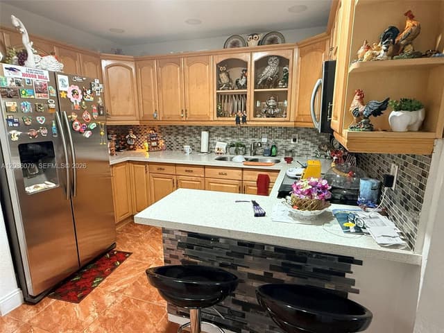 343 W 11th St, Hialeah FL 33010 - Hialeah, FL - Photo 5