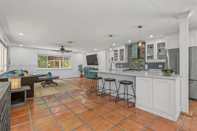 18740 SW 86th Ave, Cutler Bay FL 33157 - Cutler Bay, FL - Photo 6