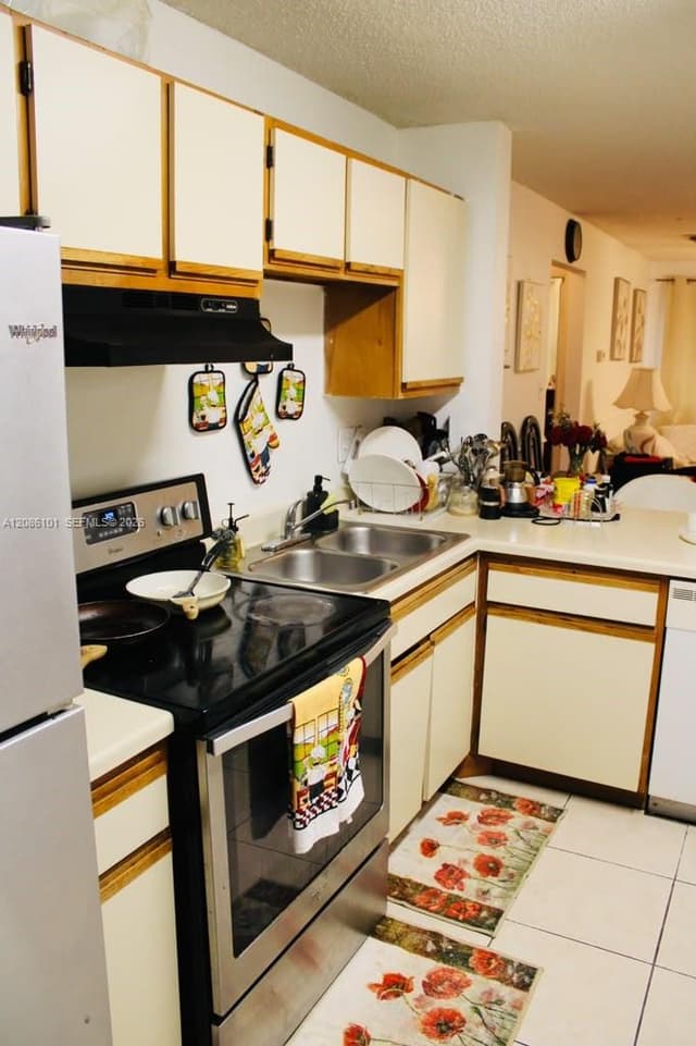 2238 80th Ter # 2238, Miramar FL 33025 - Miramar, FL - Photo 4