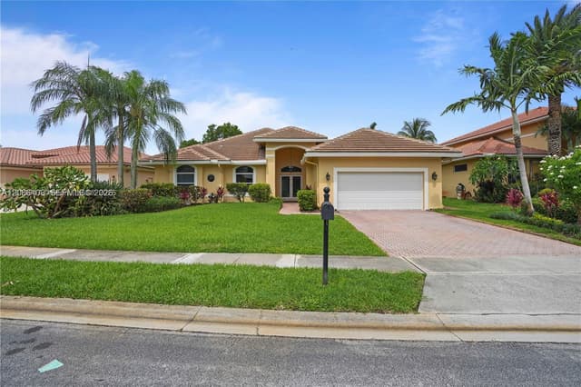 720 W Cypress Pointe Dr W, Pembroke Pines FL 33027 - Pembroke Pines, FL - Photo 6