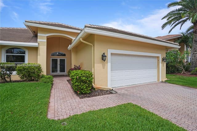720 W Cypress Pointe Dr W, Pembroke Pines FL 33027 - Pembroke Pines, FL - Photo 5