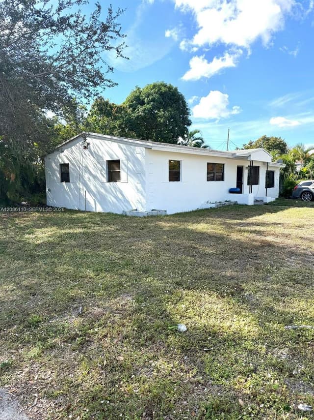 3350 NW 171 ter, Miami Gardens FL 33056 - Miami Gardens, FL - Photo 2