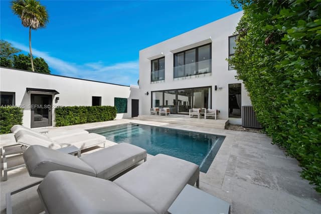 31 NE 51st St, Miami FL 33137 - Miami, FL - Photo 2