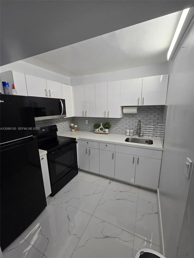 6620 W 2nd Ct # 103, Hialeah FL 33012 - Hialeah, FL - Photo 2