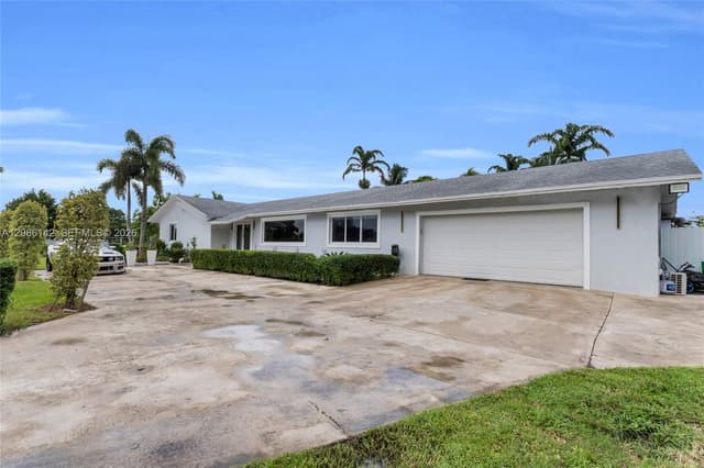 19245 SW 188th St, Miami FL 33187 - Miami, FL - Photo 5