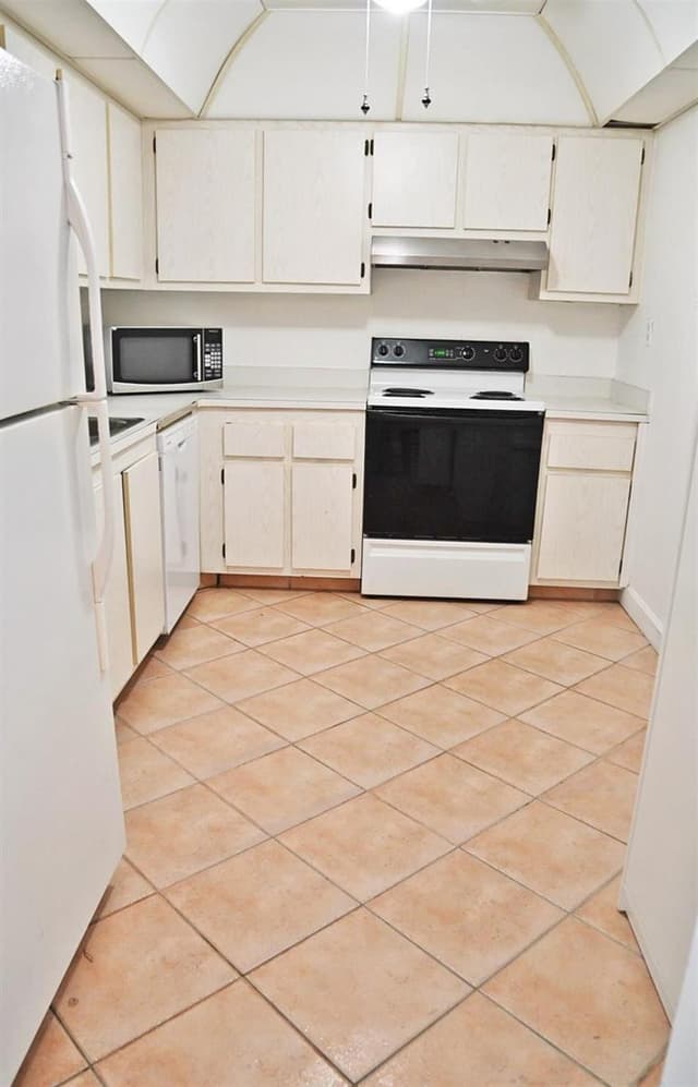 525 N OCEAN Boulevard # 923, Pompano Beach FL 33062 - Pompano Beach, FL - Photo 7