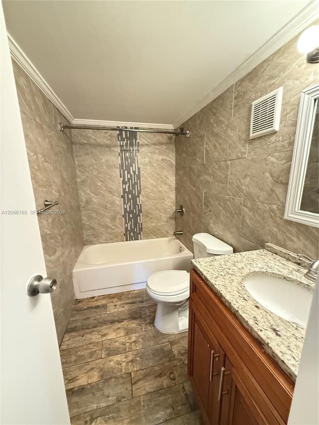 1798 NW 55th Ave # 203, Lauderhill FL 33313 - Lauderhill, FL - Photo 3