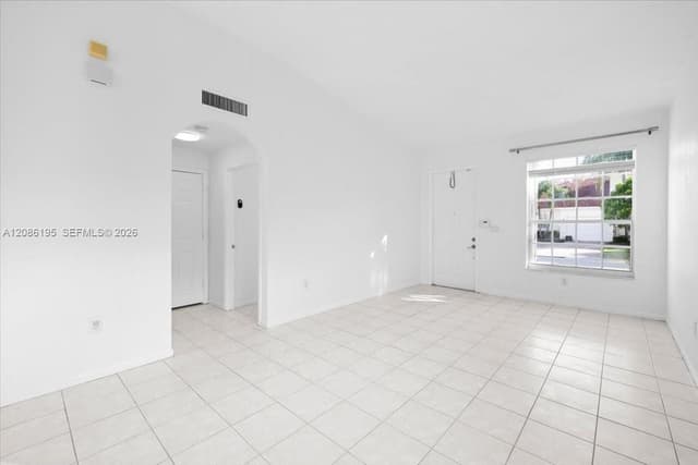 18660 SW 28th Ct, Miramar FL 33029 - Miramar, FL - Photo 5