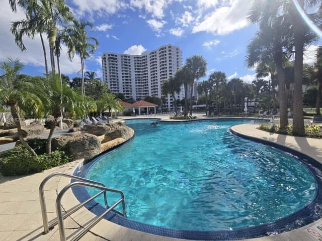 3300 NE 191st St # 1202, Aventura FL 33180 - Aventura, FL - Photo 2