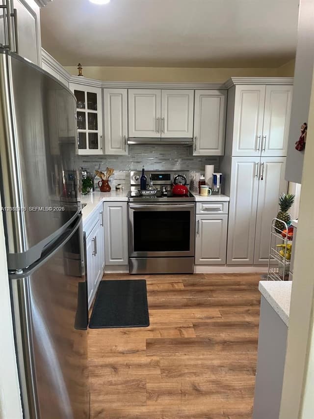 620 NE 12th Ave # 107, Hallandale Beach FL 33009 - Hallandale Beach, FL - Photo 6
