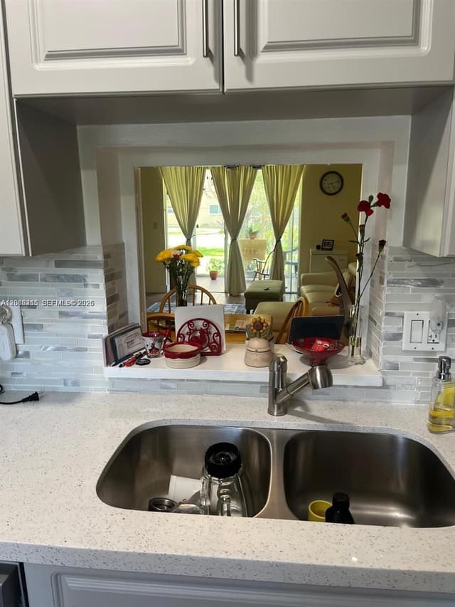 620 NE 12th Ave # 107, Hallandale Beach FL 33009 - Hallandale Beach, FL - Photo 5