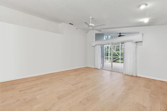 11163 Mandalay Way, Boynton Beach FL 33437 - Boynton Beach, FL - Photo 4