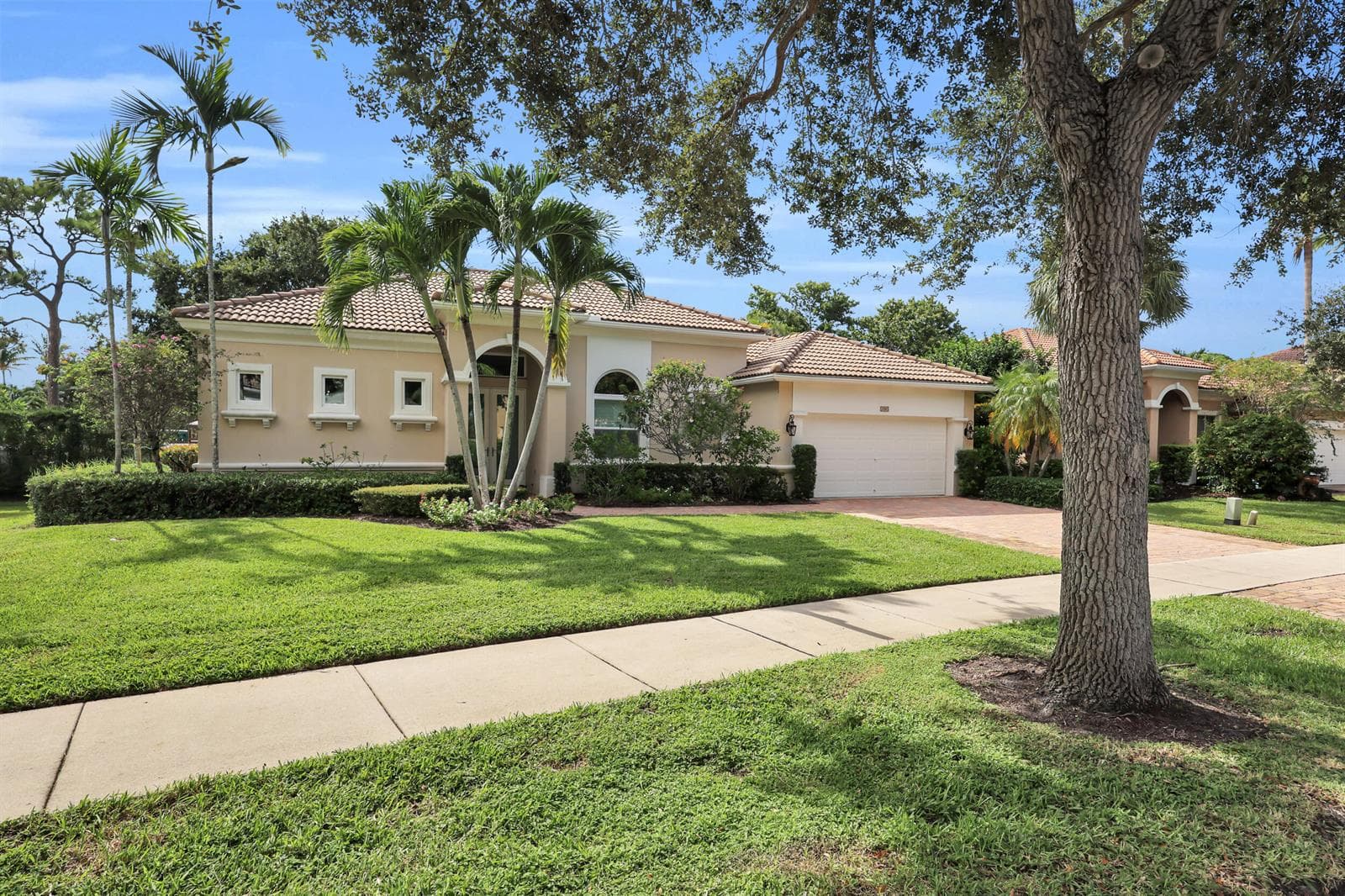 103 MAGNOLIA Way, Tequesta FL 33469 - Tequesta, FL - Photo 1