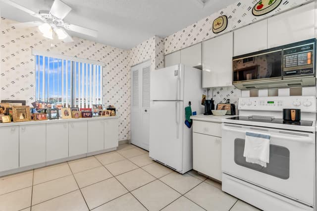 14460 Strathmore Lane # 704, Delray Beach FL 33446 - Delray Beach, FL - Photo 6