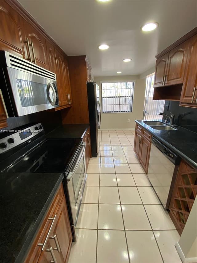 12241 SW 16th Ter # K105, Miami FL 33175 - Miami, FL - Photo 5