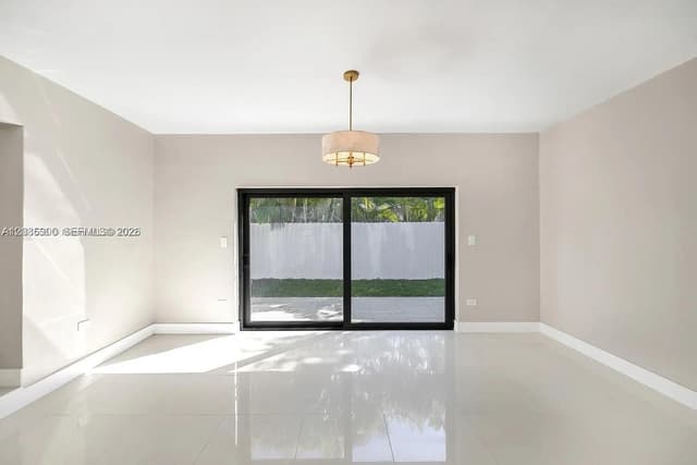 12015 NE 7th Ave, Biscayne Park FL 33161 - Biscayne Park, FL - Photo 7