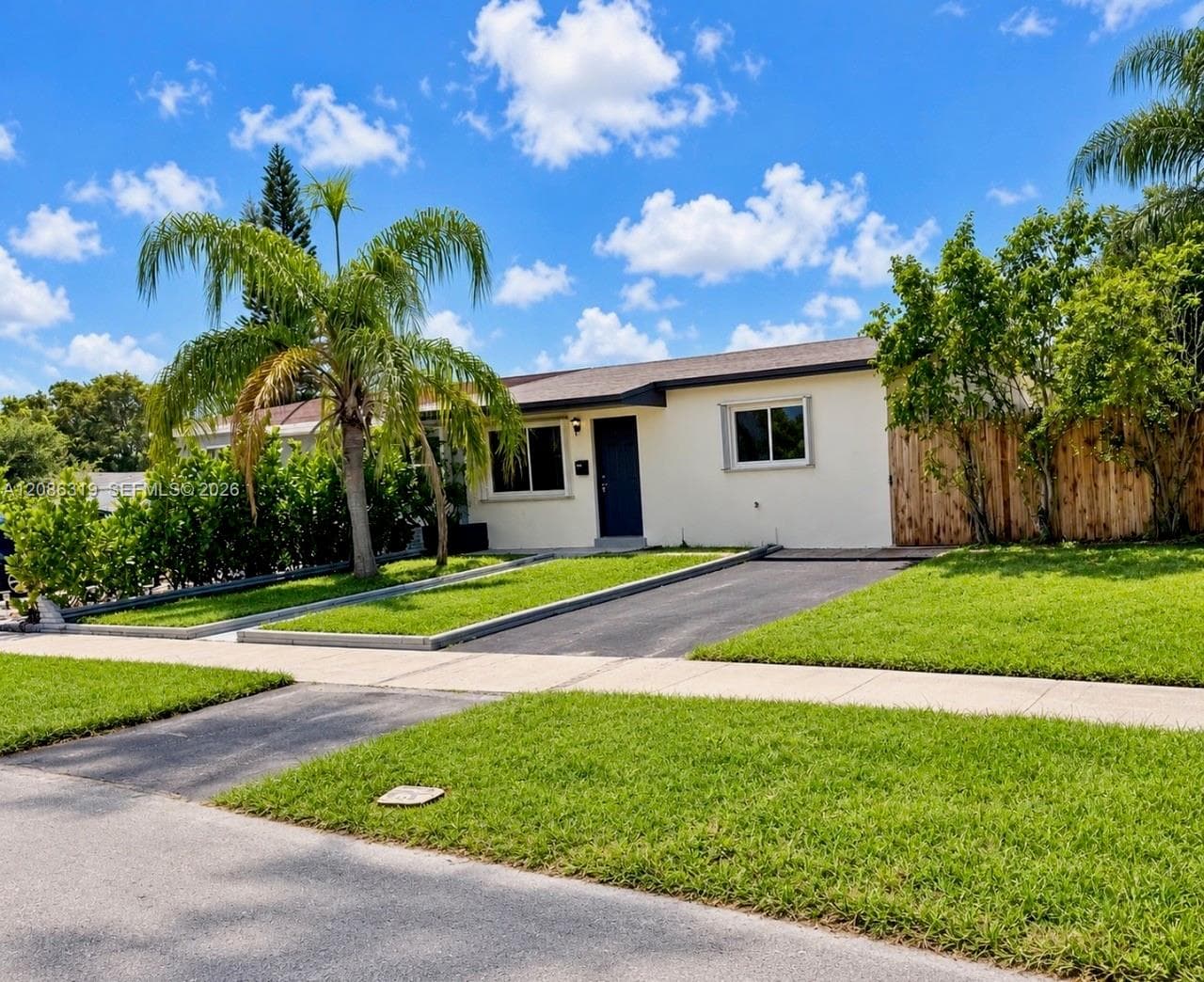 3522 NW 193rd St, Miami Gardens FL 33056 - Miami Gardens, FL - Photo 1