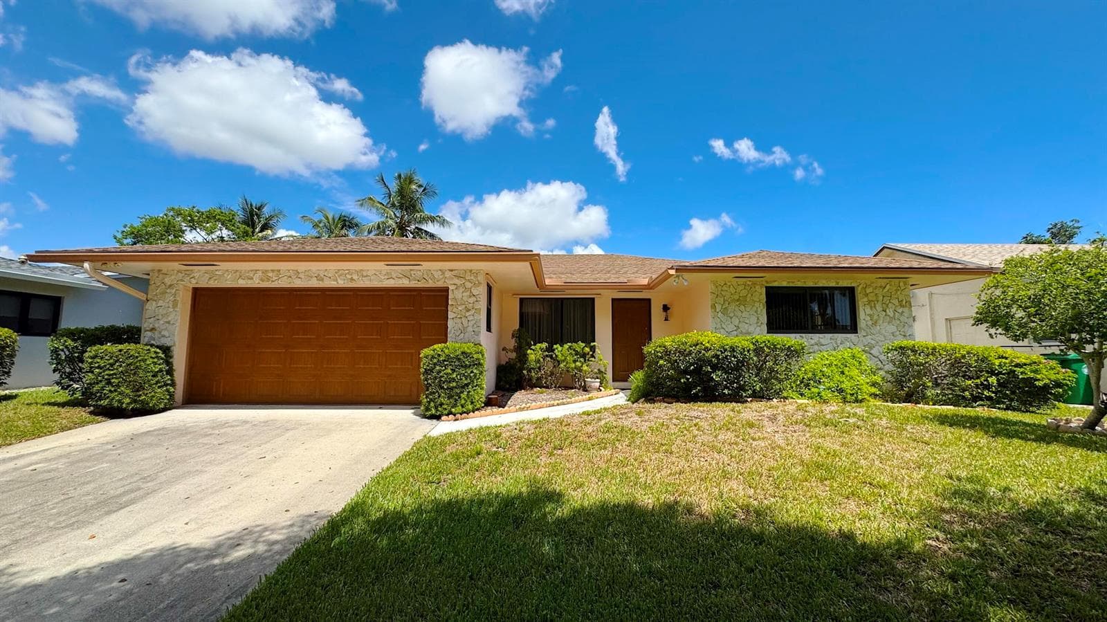 309 SE 4TH Street, Dania Beach FL 33004