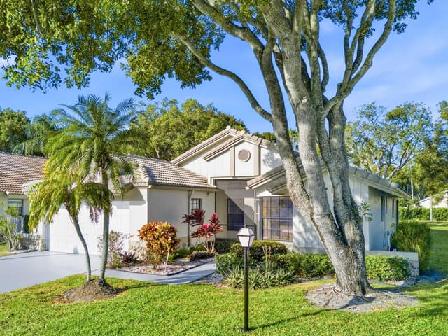 8901 BOATSWAIN Drive, Boynton Beach FL 33436 - Boynton Beach, FL - Photo 6