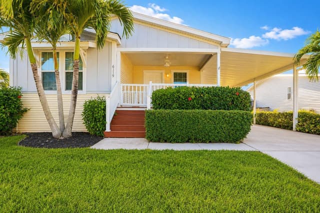 6119 N Ficus Lane, Atlantis FL 33462 - Atlantis, FL - Photo 3