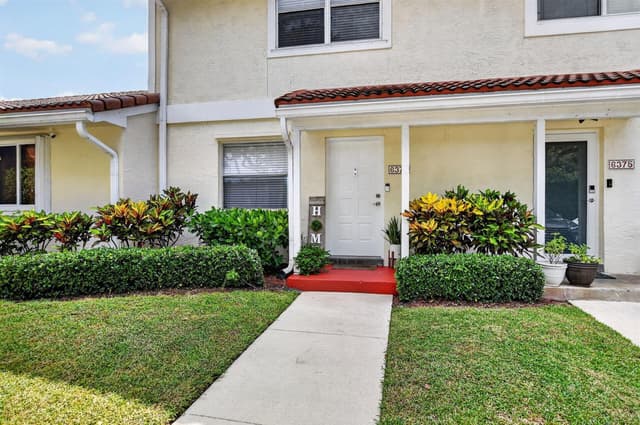 6377 Boca Circle, Boca Raton FL 33433 - Boca Raton, FL - Photo 2