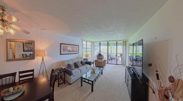6618 CORAL LAKE Drive # 206, Margate FL 33063 - Margate, FL - Photo 4