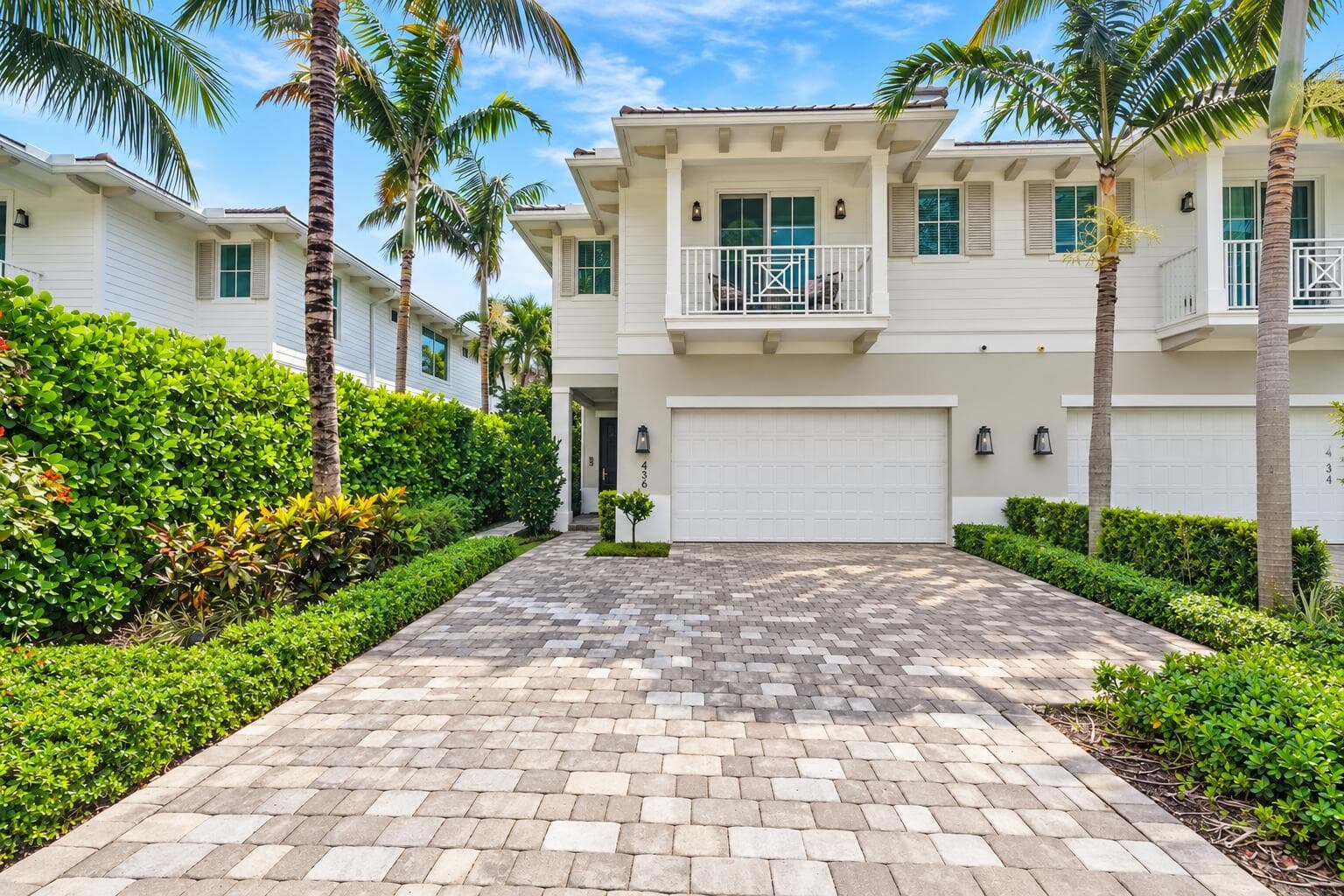 436 NE WAVECREST Way, Boca Raton FL 33432