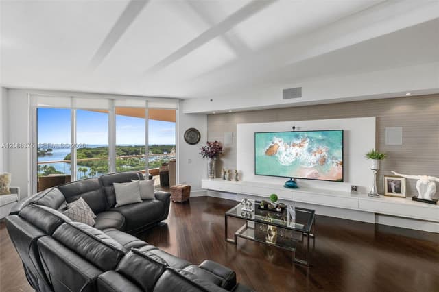 60 Edgewater Dr # 9D, Coral Gables FL 33133 - Coral Gables, FL - Photo 6