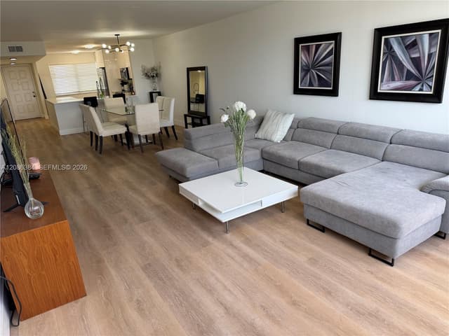 2560 NW 103rd Ave # 402, Sunrise FL 33322 - Sunrise, FL - Photo 3