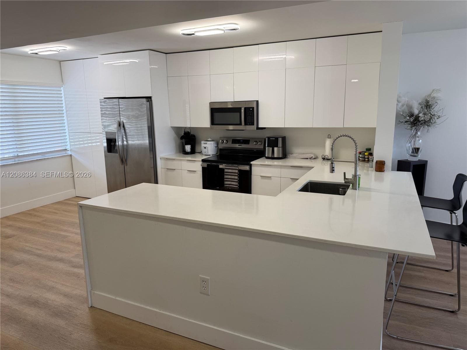 2560 NW 103rd Ave # 402, Sunrise FL 33322