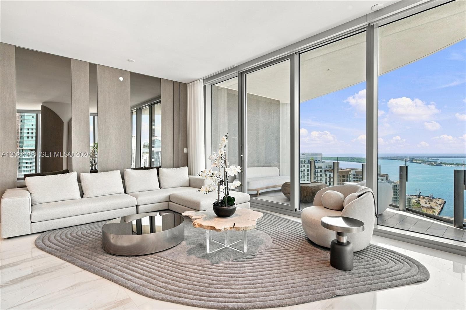 300 Biscayne Blvd Way # 3807, Miami FL 33131 - Miami, FL - Photo 1