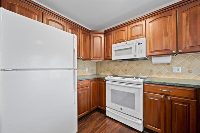 1357 Sweet William Lane, West Palm Beach FL 33415 - West Palm Beach, FL - Photo 6