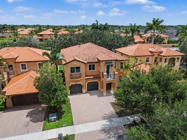 2651 SW 152nd Ct, Miami FL 33185 - Miami, FL - Photo 3