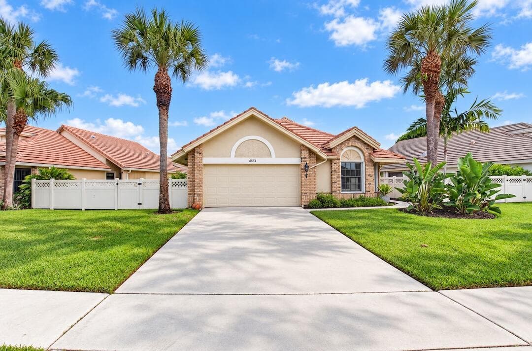 6851 BITTERBUSH Place, Boynton Beach FL 33472