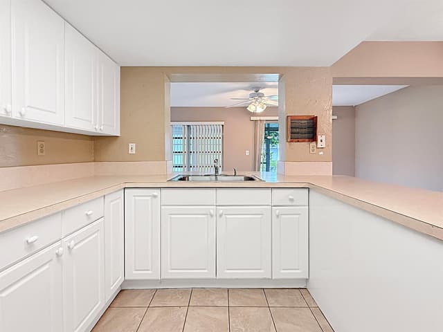 6755 NW 16TH Street, Margate FL 33063 - Margate, FL - Photo 5