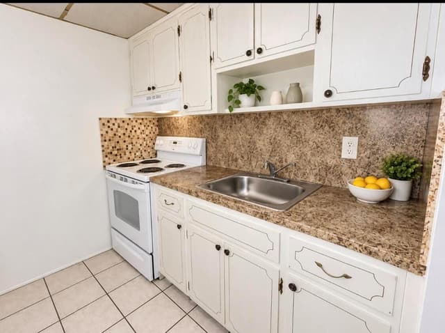 2838 MADISON Street # 11, Hollywood FL 33020 - Hollywood, FL - Photo 3
