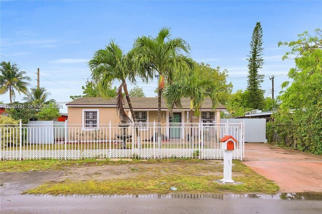 9460 NW 35th Ct, Miami FL 33147 - Miami, FL - Photo 5
