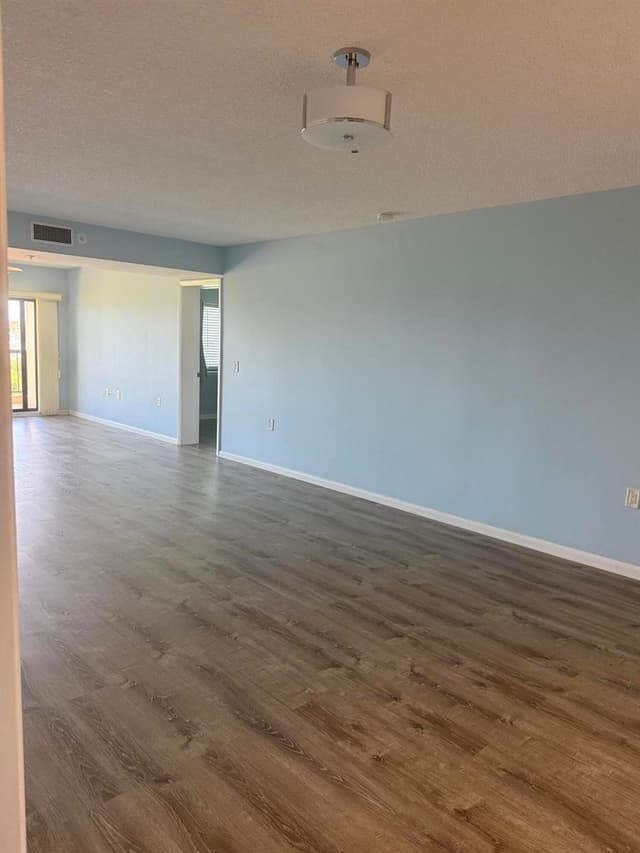 101 OCEAN BLUFFS Boulevard # 402, Jupiter FL 33477 - Jupiter, FL - Photo 2