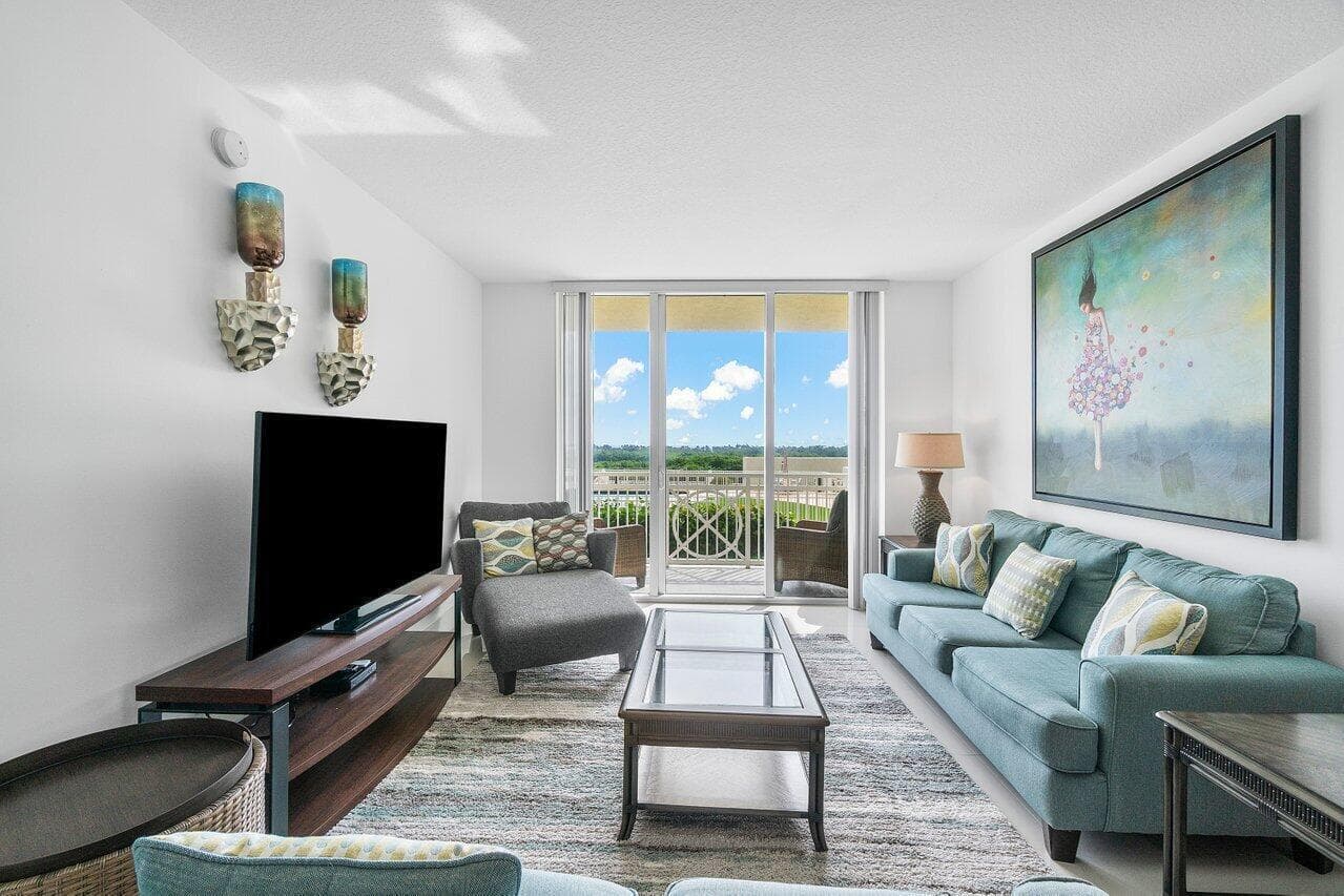 350 N Federal Highway Apt 606, Boynton Beach FL 33435
