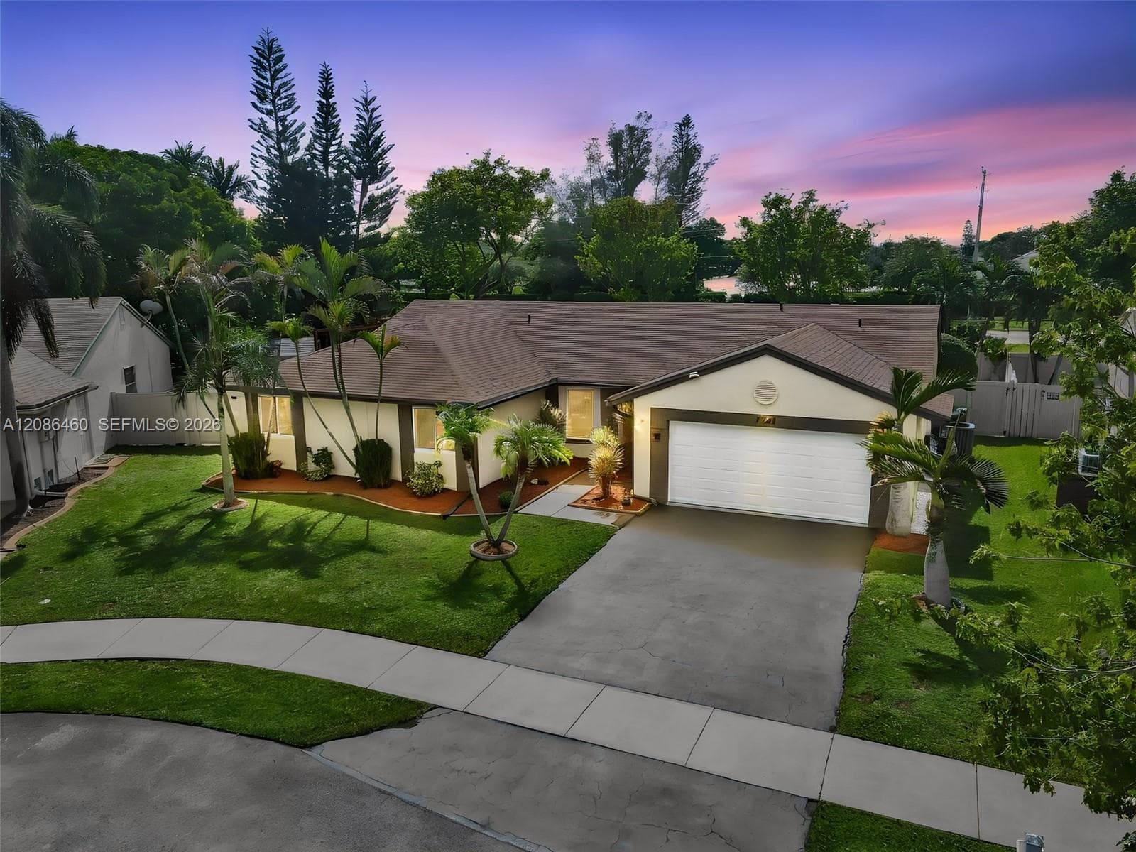 1361 White Stone Way, Davie FL 33325 - Davie, FL - Photo 1