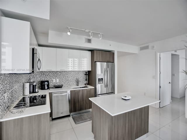 5252 NW 85th Ave # 401, Doral FL 33166 - Doral, FL - Photo 5