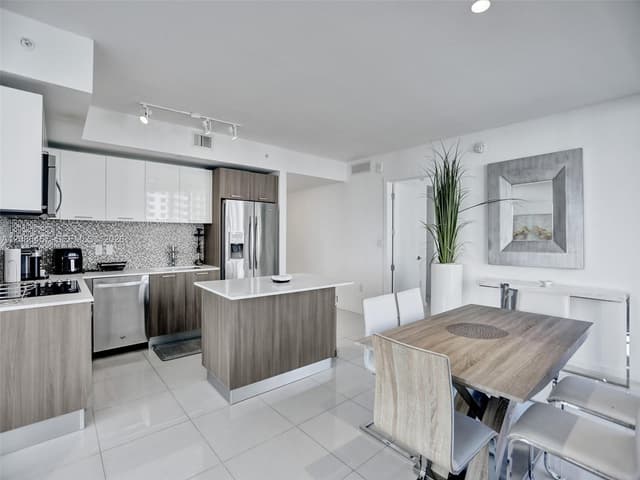 5252 NW 85th Ave # 401, Doral FL 33166 - Doral, FL - Photo 4