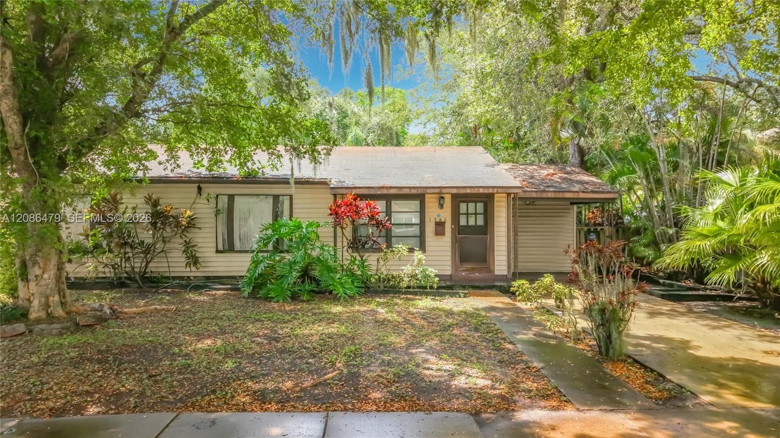 1580 NE 132nd Rd, North Miami FL 33161 - North Miami, FL - Photo 1