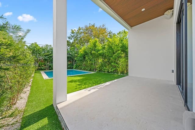 3322 SW 23 St, Miami FL 33145 - Miami, FL - Photo 3